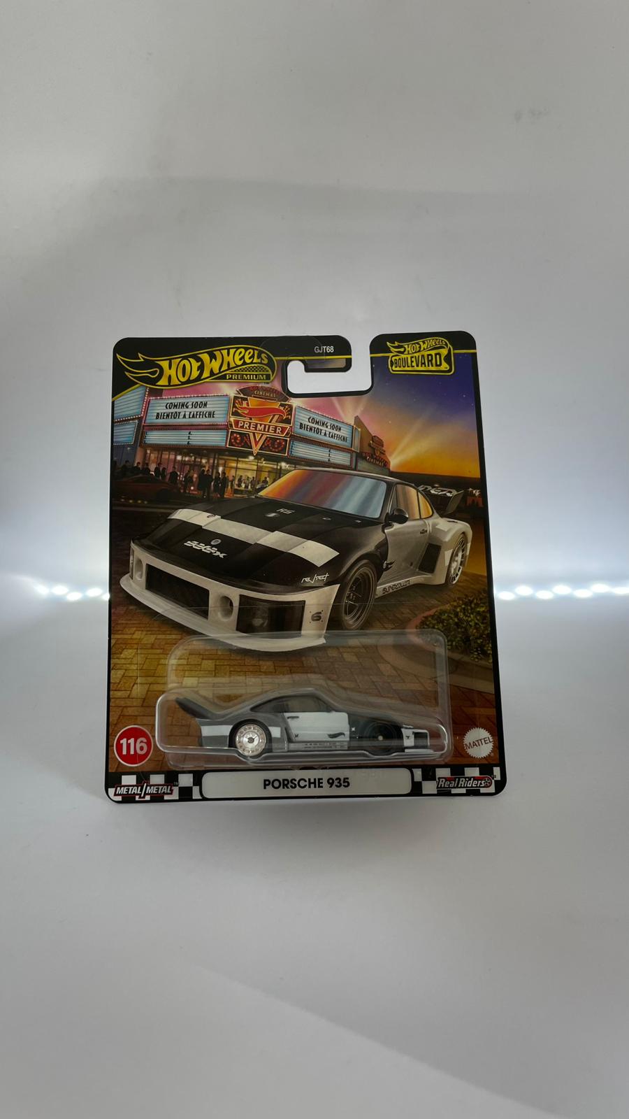 Hot Wheels Boulevard #31 Volkswagen "Classic Bug" (Variant 2)